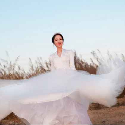 Women's White Lace Wedding Dress Lo..