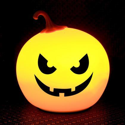 Pumpkin lantern halloween night lig..