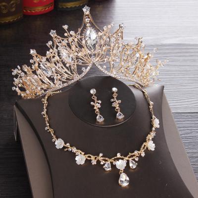 Bridal Headdress Crown Necklace Ear Studs Three-piece Wholesale Wholesale Handmade Crystal Diamond Crown