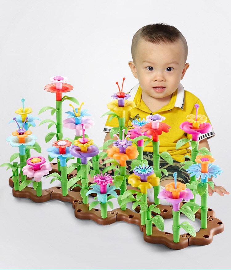 Flower Garden Building Toys, 171 Pcs Vibrant Colors DIY Floral Bouquet Arrangement, Assembly