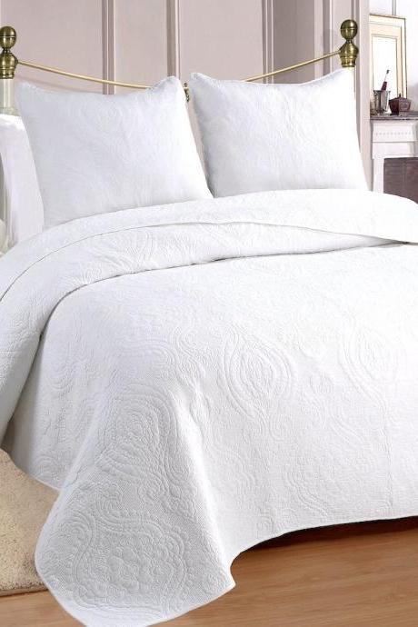 Home Fashions Solid White 100% Cotton Bedding Quilt Set, Reversible Luxury Chic Bedspread Coverlet,for Bedroom/Guestroom(Medallion - White, Queen - 3 Piece)
