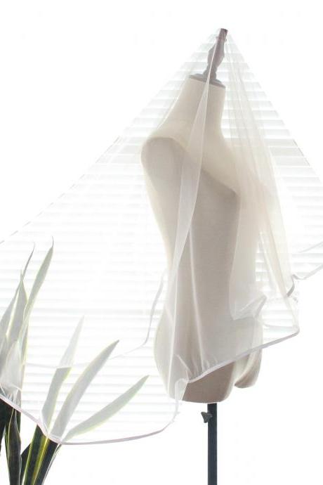 Bridal tiara white simple veil wedding veil