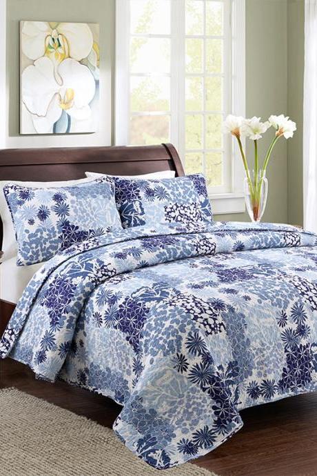 Three-piece cotton-washed three-piece printing and dyeing quilted bed cover