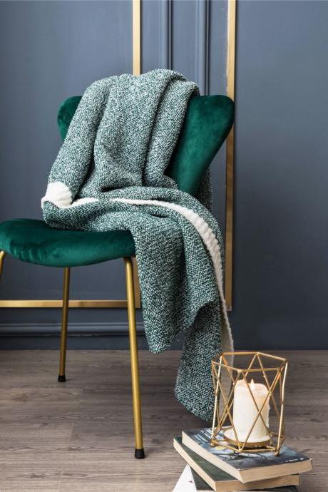 Soft and Breathable Home furnishing knitted blanket for Layering Any Bed for All Season