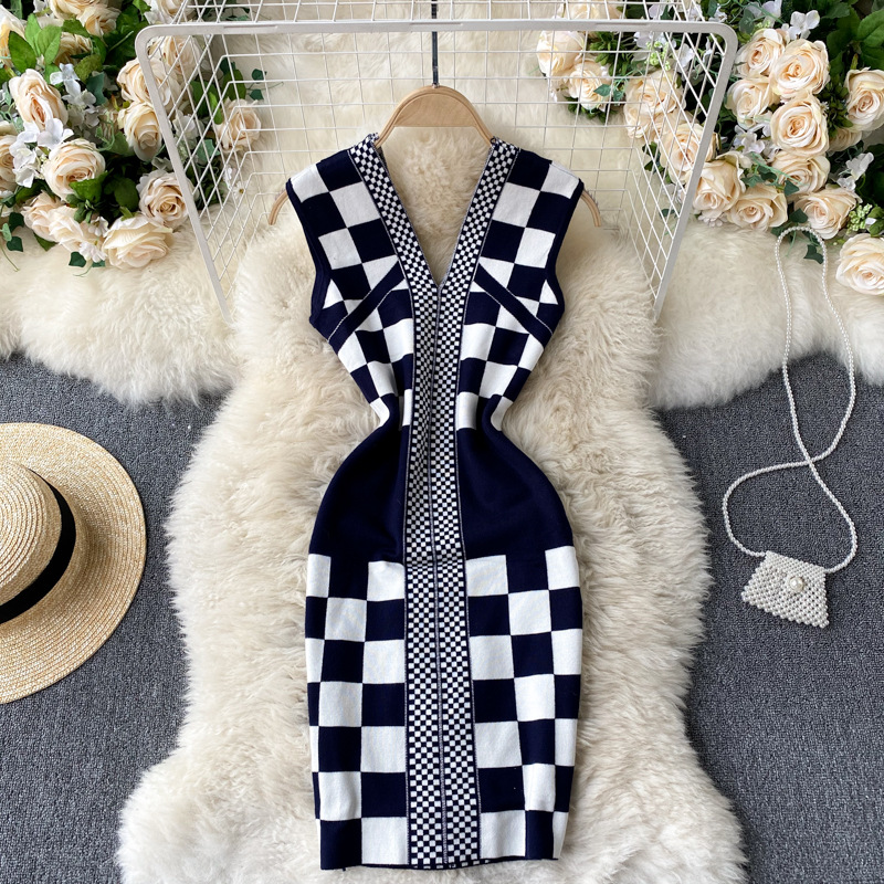 Women's Knit Dress, Checkered Temperament, V-neck, Waist And Thin, Hip ...
